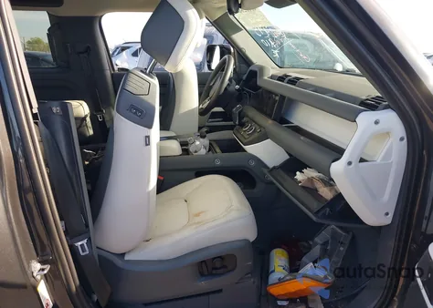 2023 Land Rover Defender 90 Se z USA, uszkodzony, nr VIN SALEP6EU5P2212495